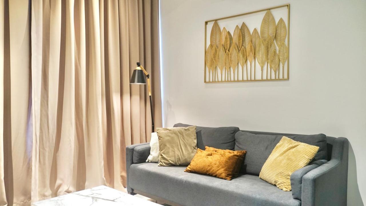 Troika By Natika Travelodge Apartment *